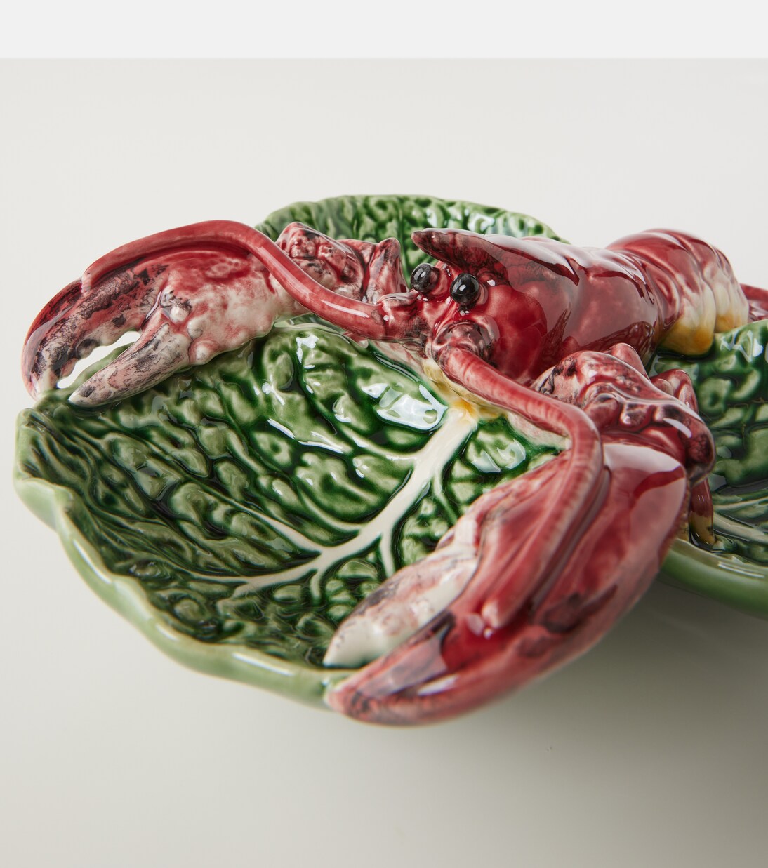 Cabbage With Lobsters Small appetizer plate | Bordallo Pinheiro