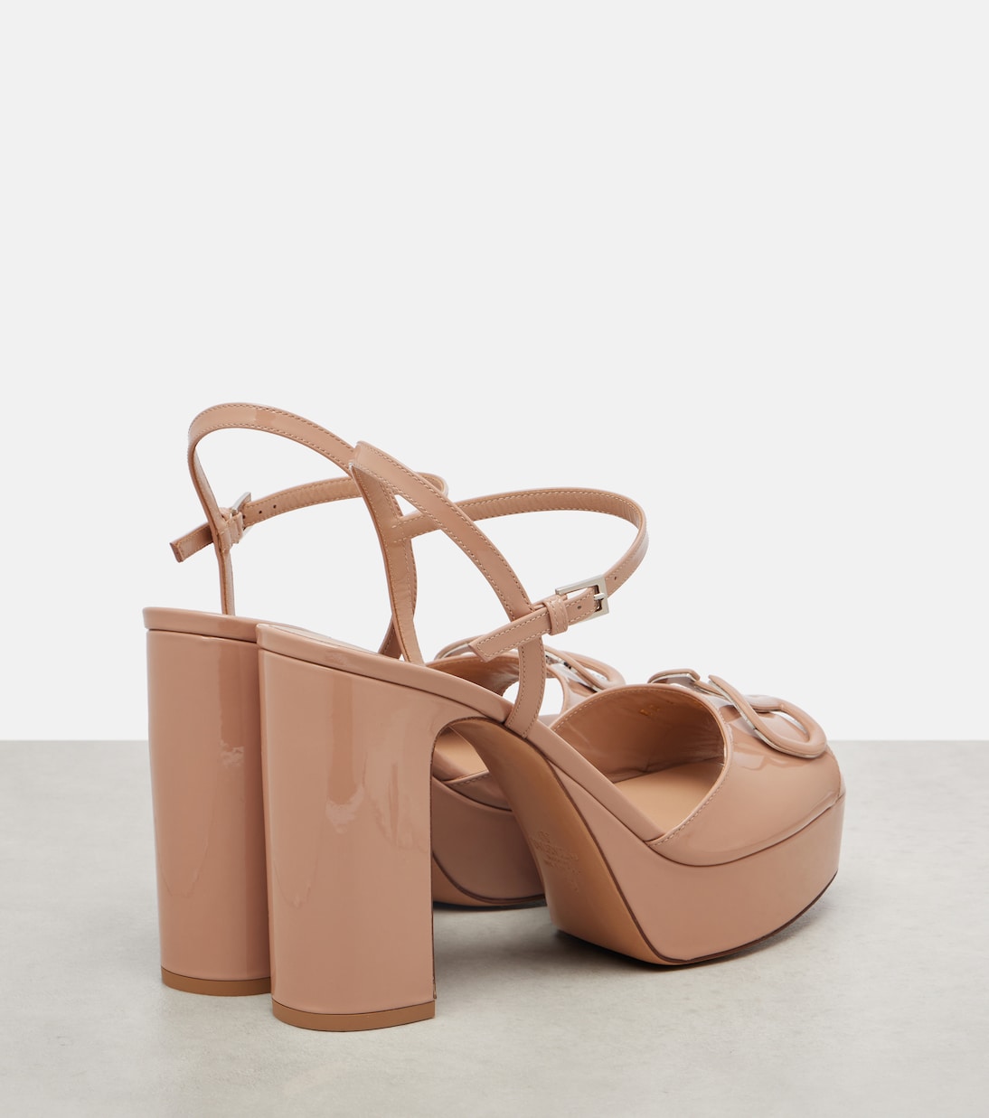 VLogo 115 patent leather platform sandals | Valentino Garavani