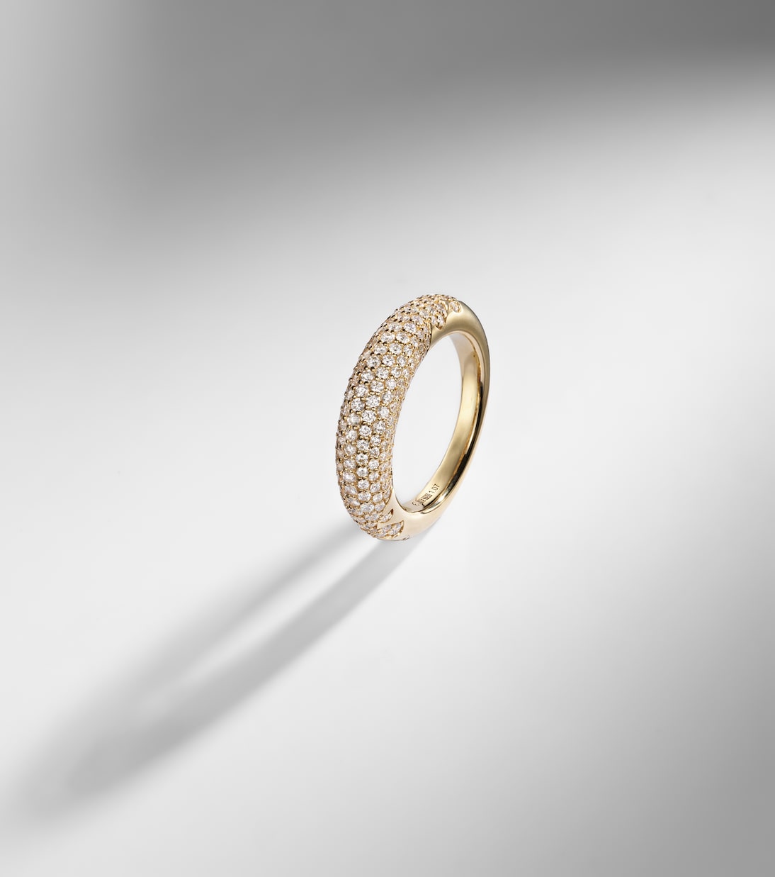 New York 66 Medium 18kt gold ring with diamonds | Engelbert