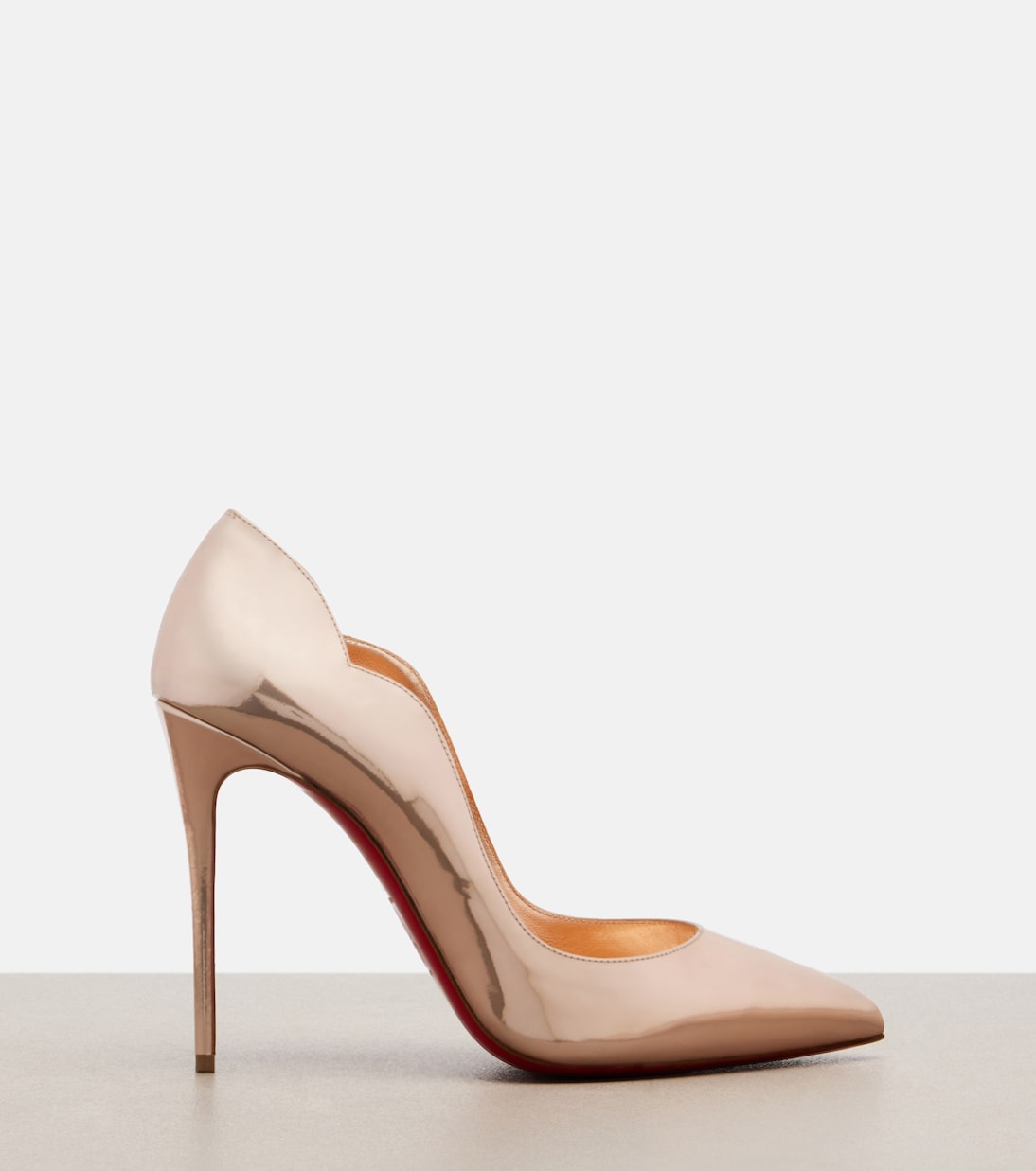Hot Chick patent leather pumps | Christian Louboutin