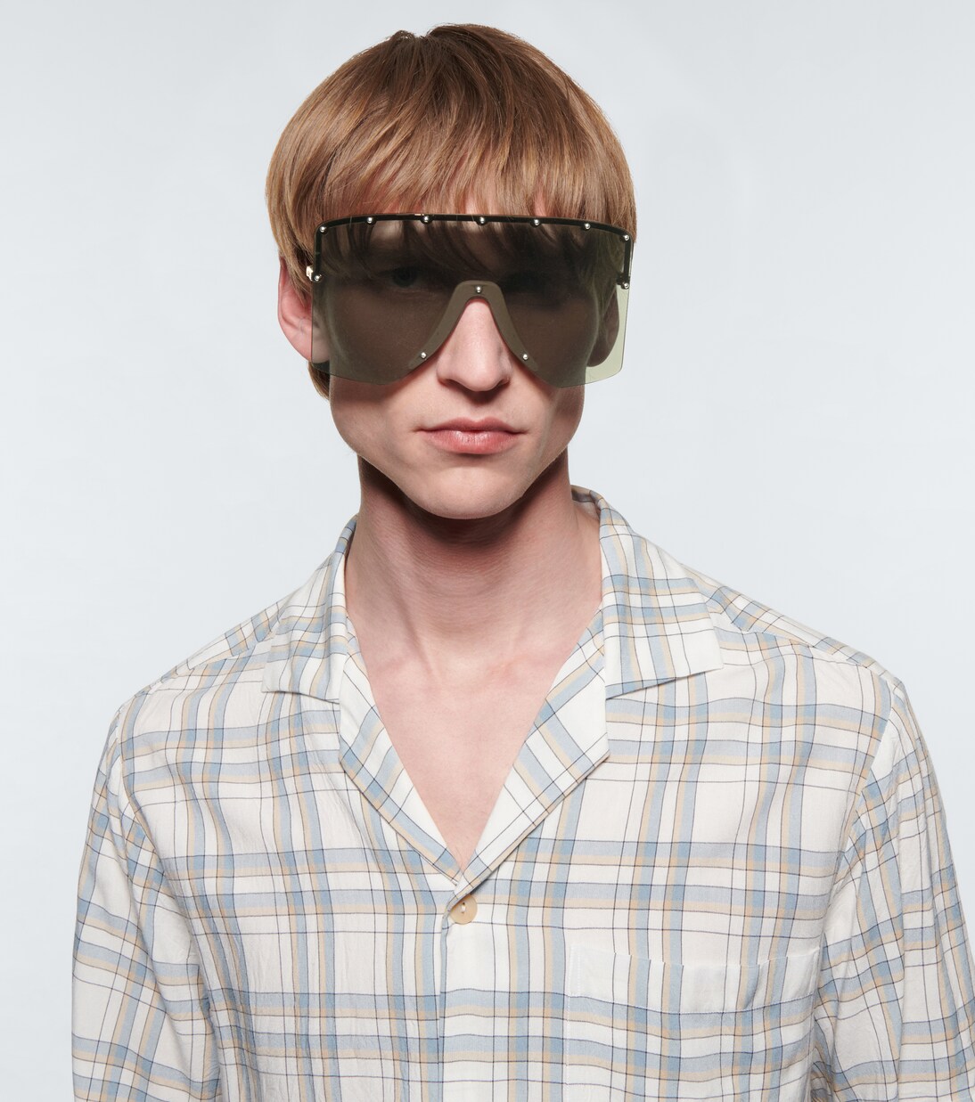 Mask-frame sunglasses | Gucci