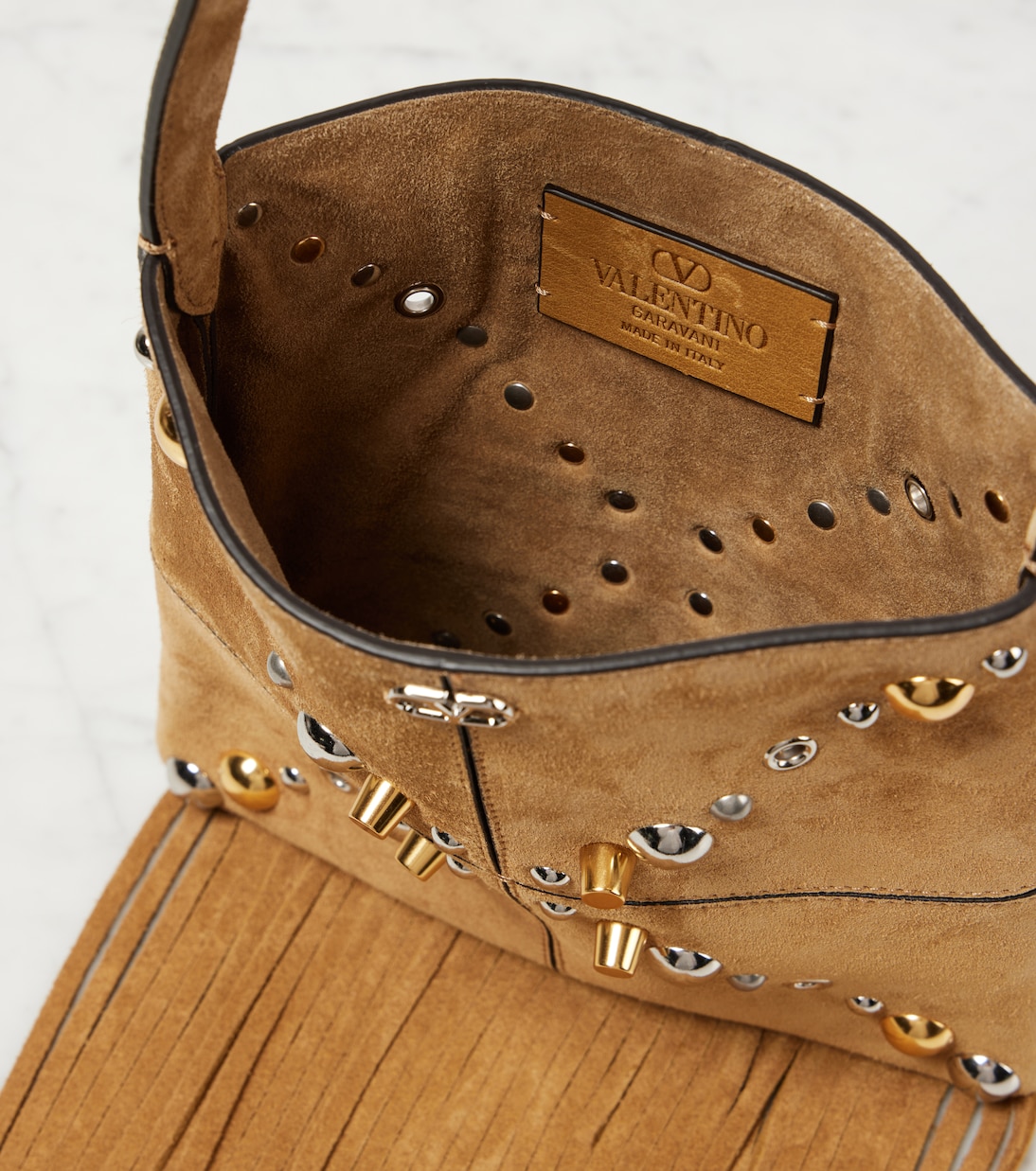 Schultertasche Nellcôte Small aus Veloursleder | Valentino Garavani