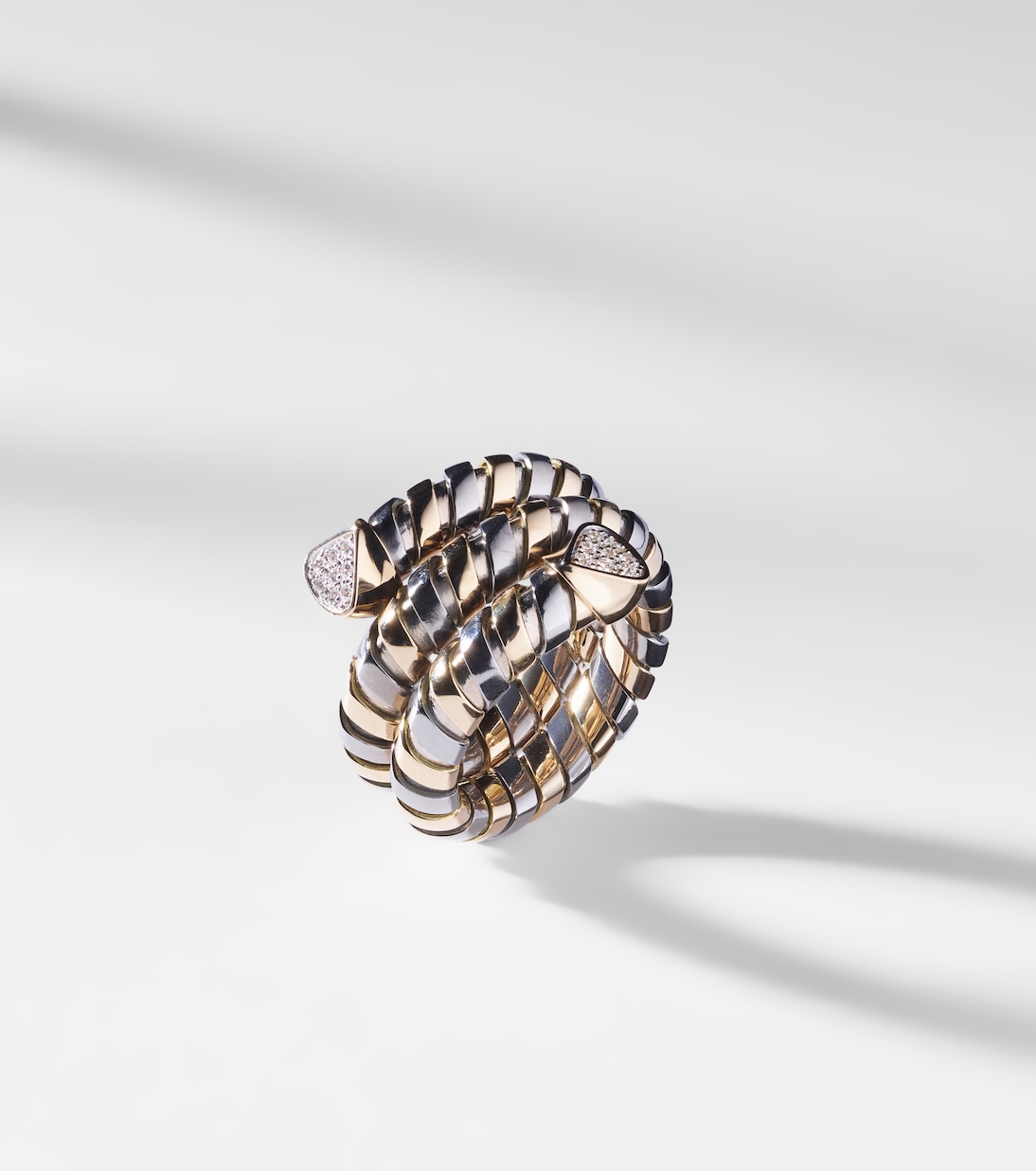 Trisola 18kt gold and titanium ring with diamonds | Marina B