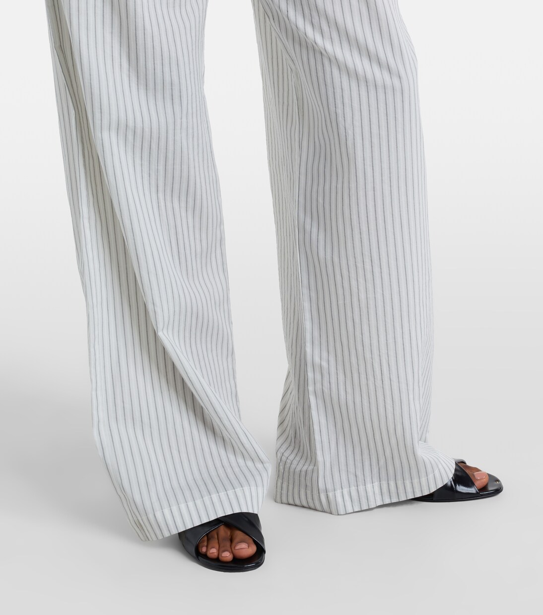 Pantalones anchos de seda y algodón a rayas | Róhe