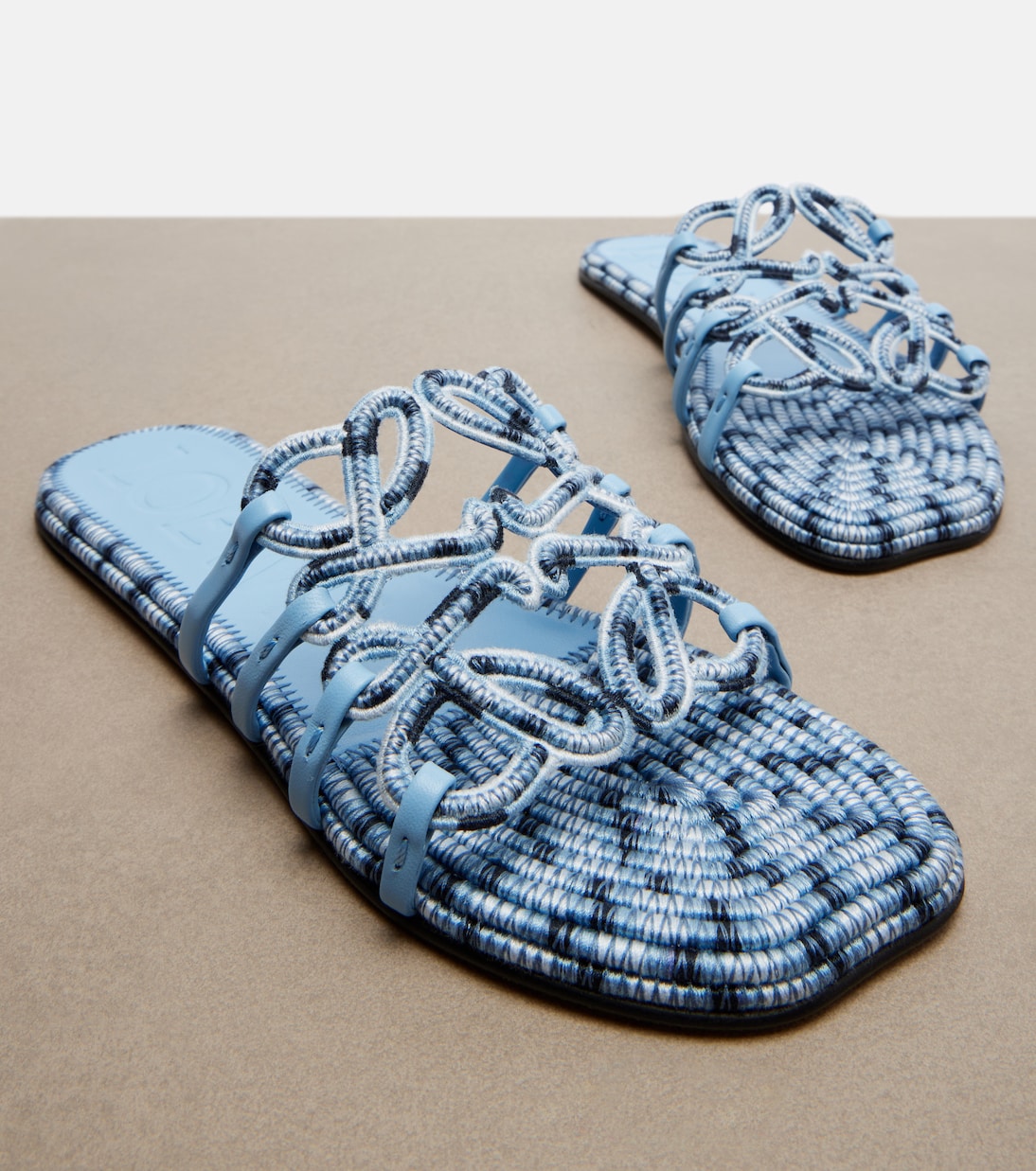 Paula's Ibiza Petal Anagram canvas slides | Loewe