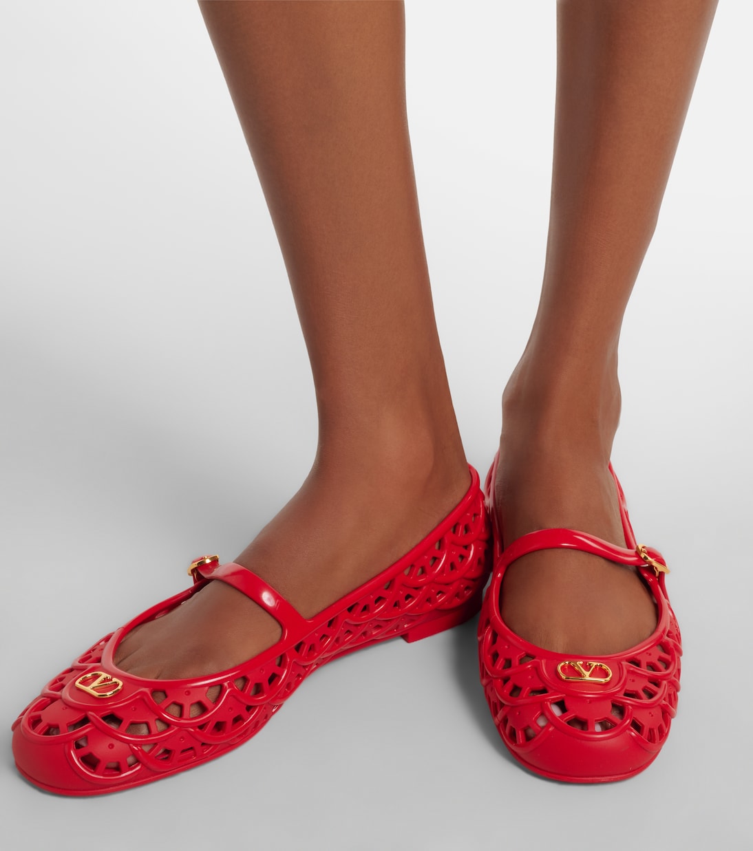 Ondette VLogo scalloped Mary Jane flats | Valentino Garavani