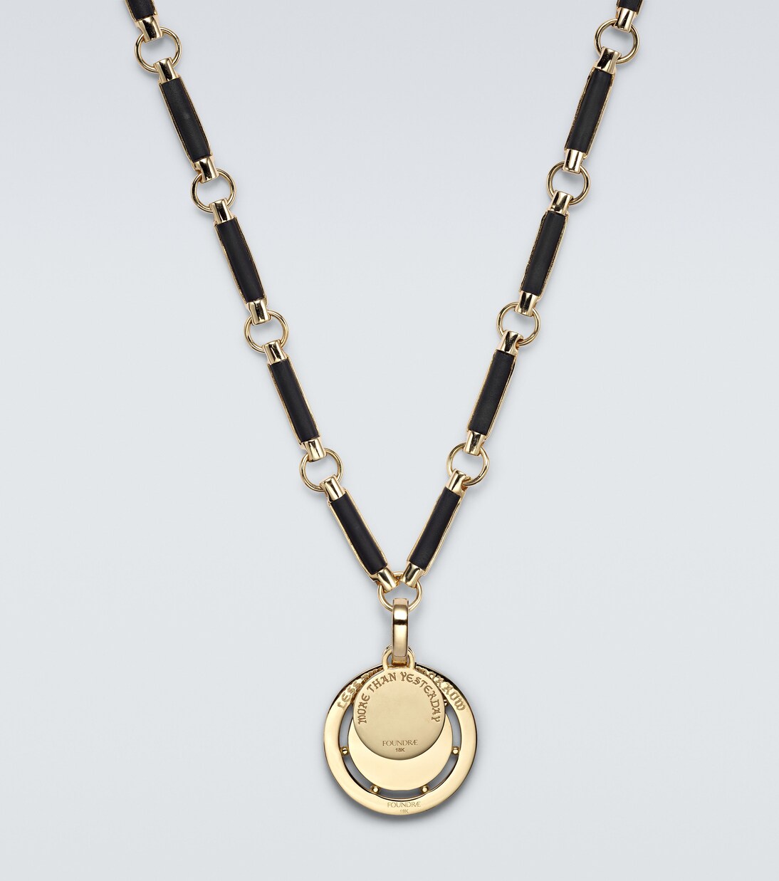 Halskette Ever Growing and Vivacity aus 18kt Gelbgold mit Onyx | FoundRae