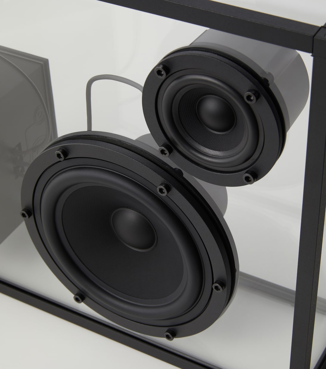 Transparent speaker | Transparent