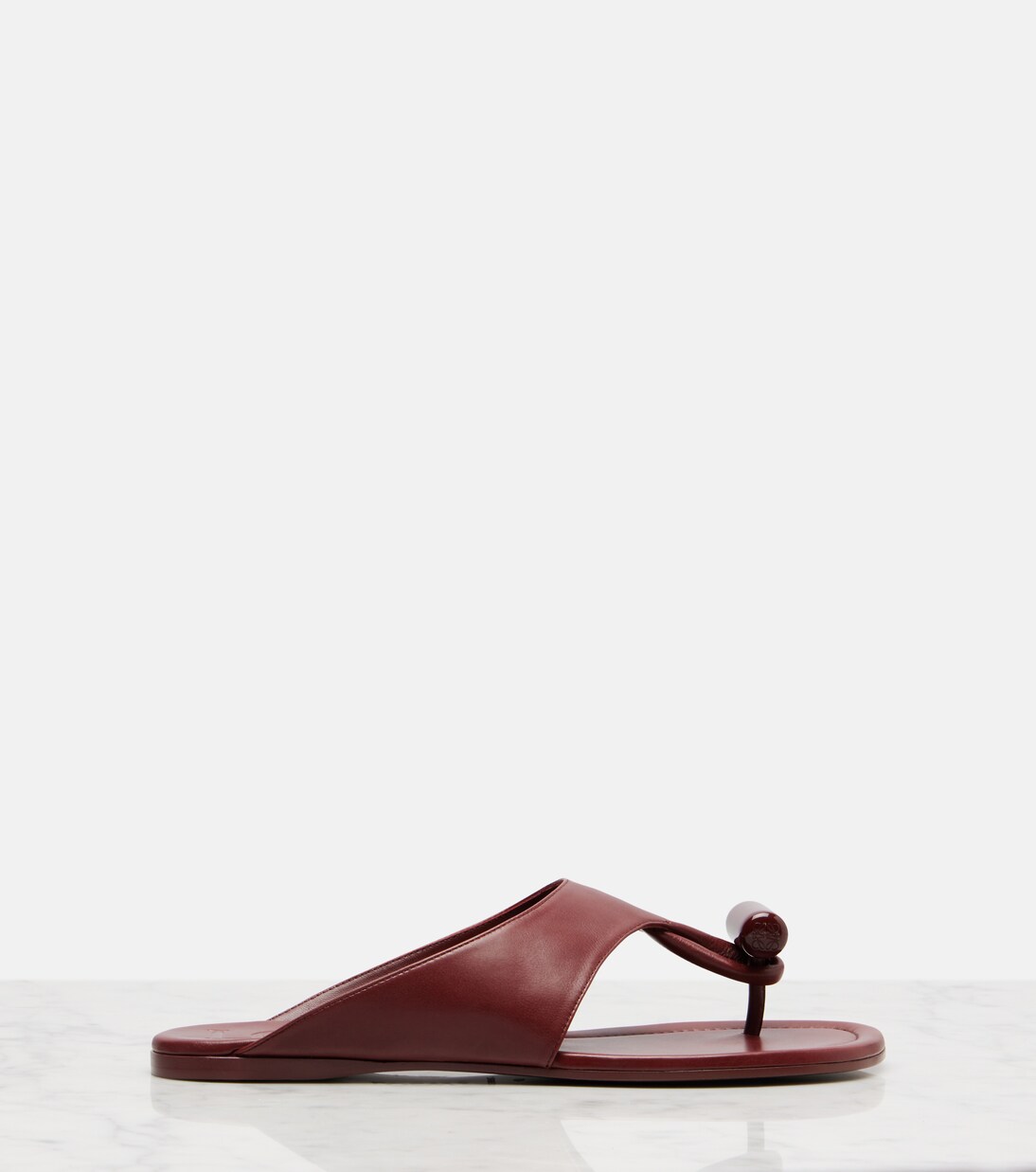 Toggle leather thong sandals | Loewe