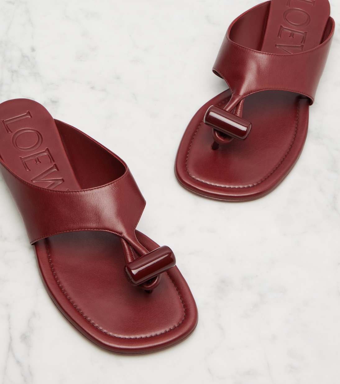 Toggle leather thong sandals | Loewe