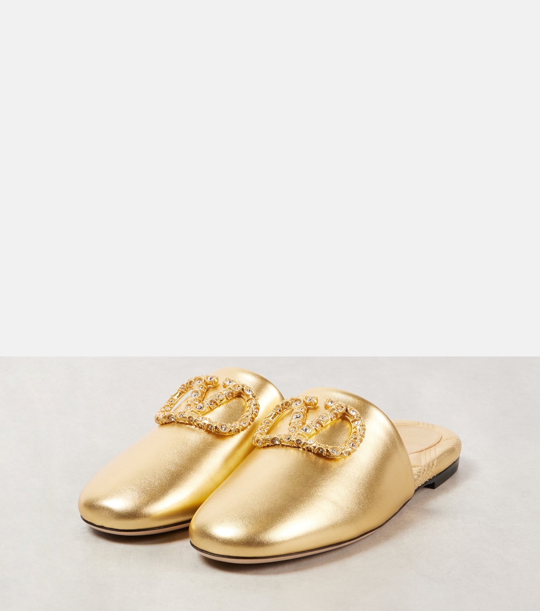 Slippers VLogo Signature aus Metallic-Leder | Valentino Garavani