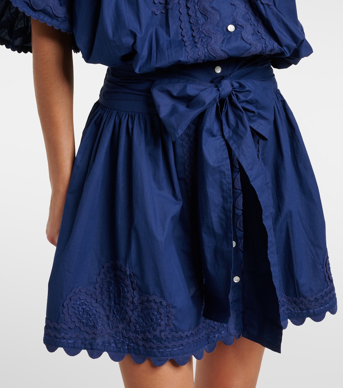 Robe brodée en coton | Juliet Dunn