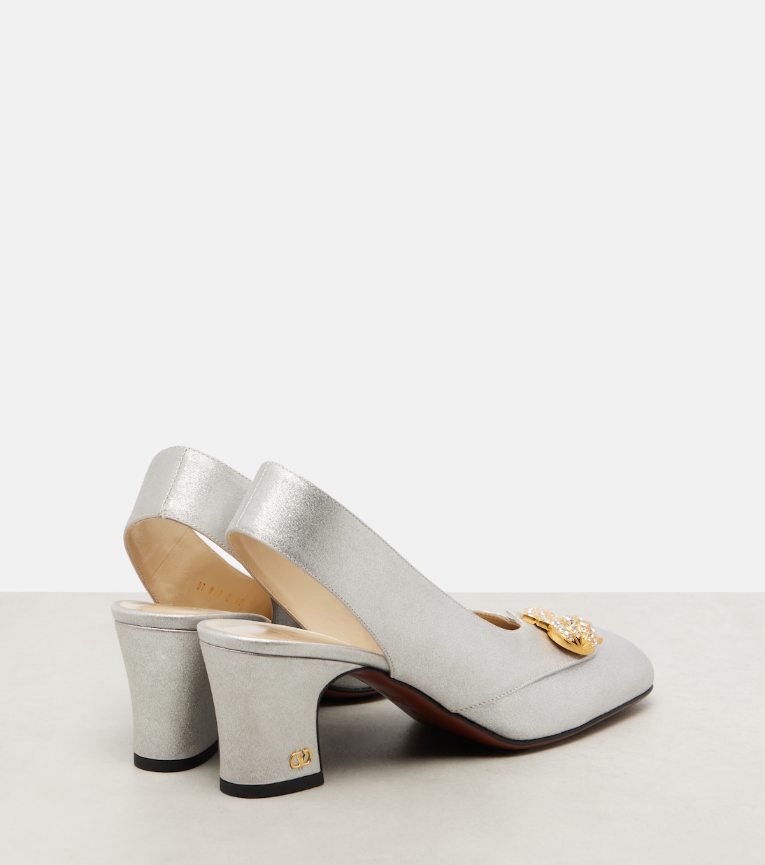 Verzierte Slingback-Pumps Adamantine aus Satin | Valentino Garavani