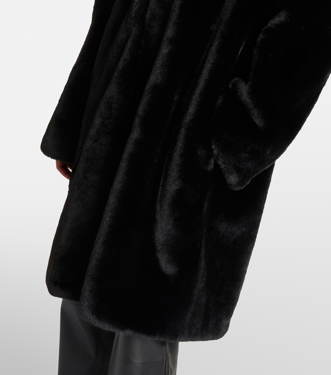 Mantel Matera | The Frankie Shop