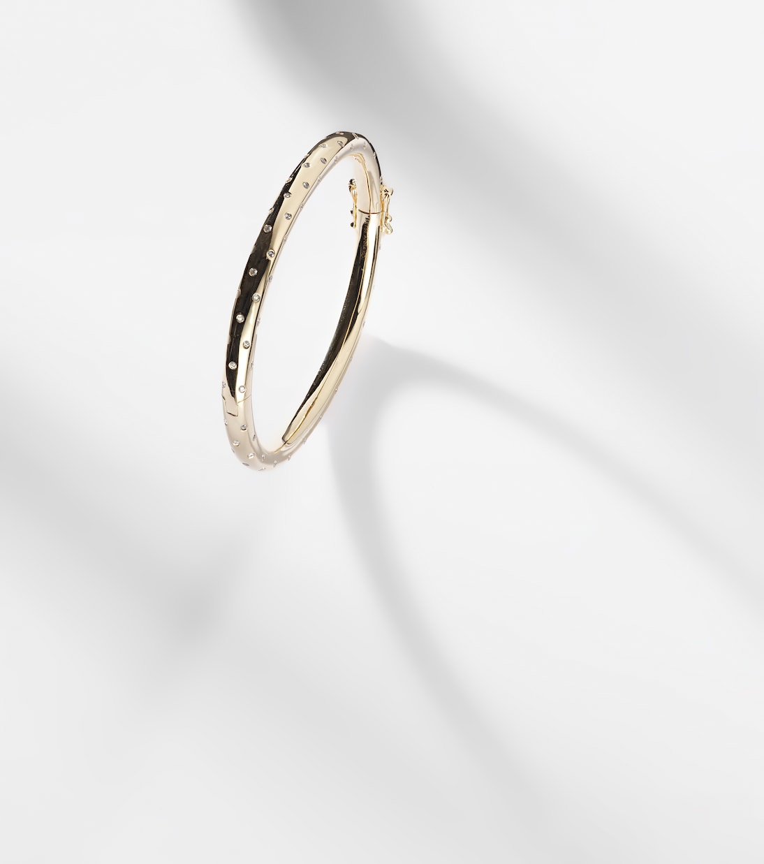 Armreif Cosmo Orion aus 18kt Gelbgold (750/1000) mit Diamanten | Anita Ko