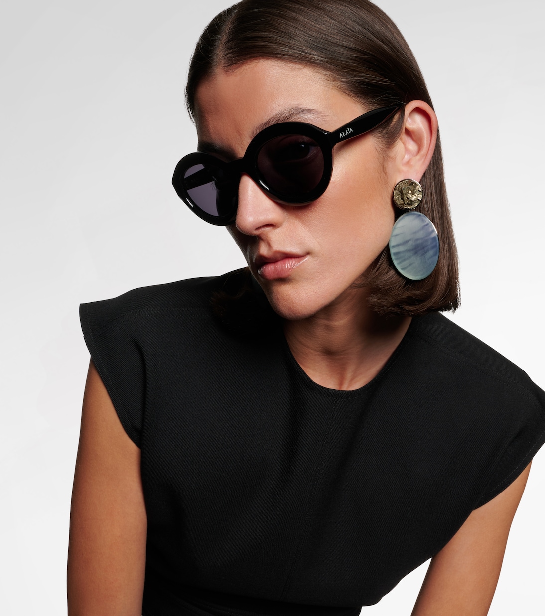 Lettering Logo round sunglasses | Alaïa