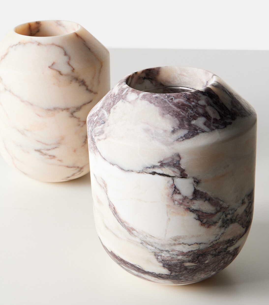 Vasque Medium marble vase | Michaël Verheyden