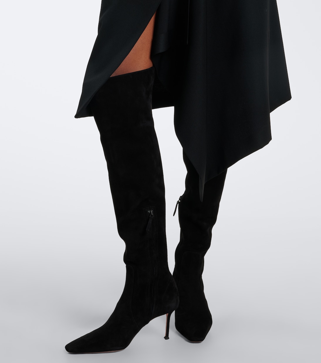 Picture 3 out of 6