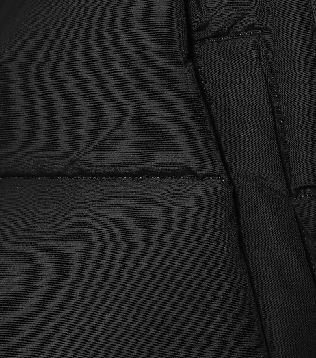 Cropped-Daunenjacke Release 03 | Wardrobe.NYC