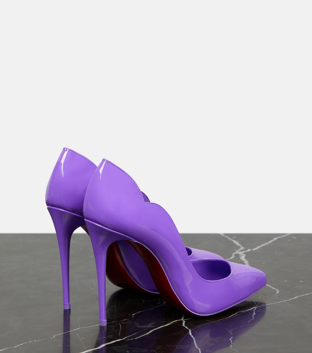 Hot Chick patent leather pumps | Christian Louboutin