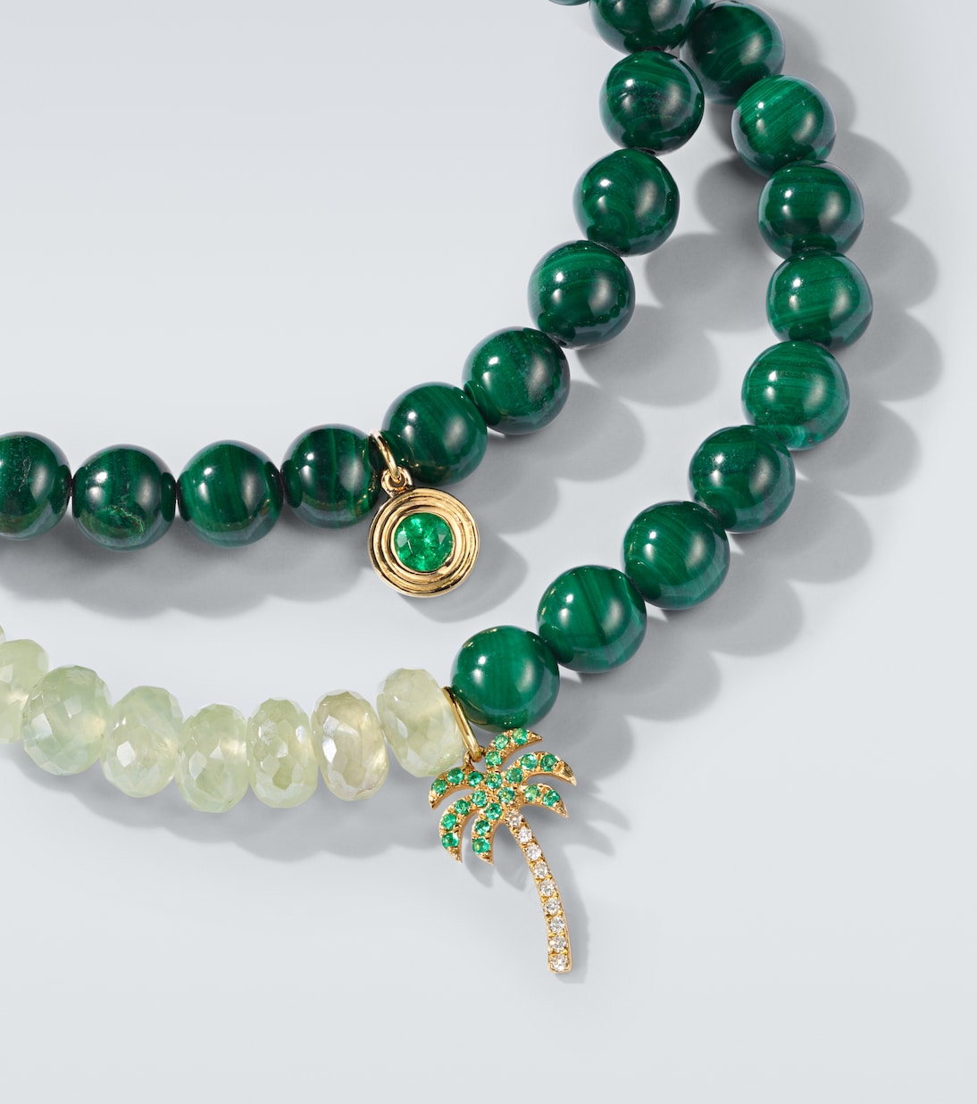 Set de 2 pulseras de cuentas de oro de 14 ct (585/1000) con esmeraldas y diamantes | Sydney Evan
