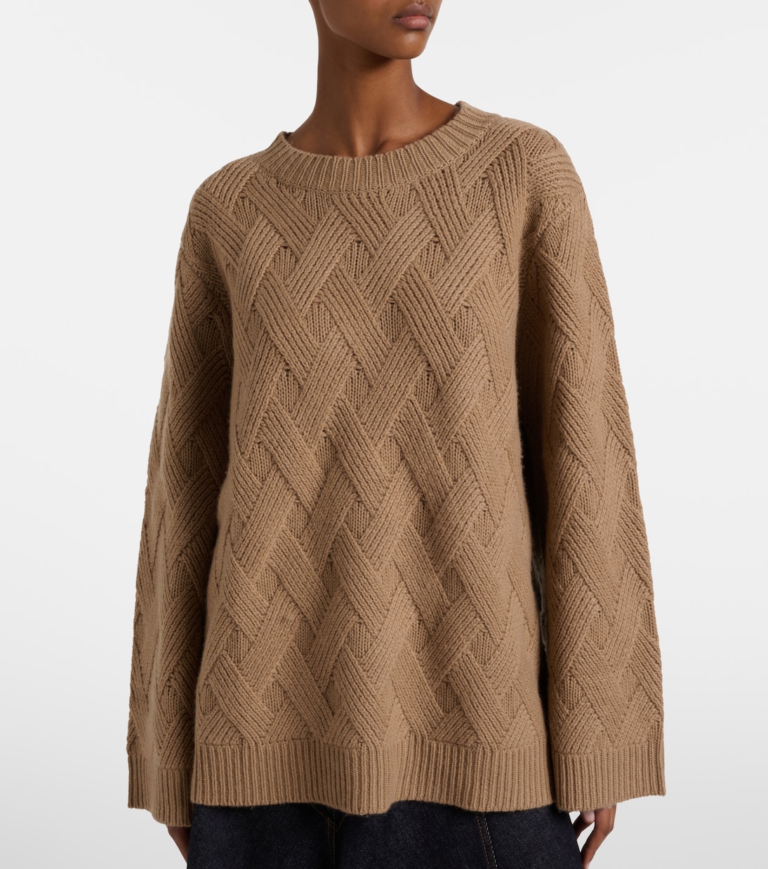 Oversized wool and cashmere sweater  | Jardin des Orangers