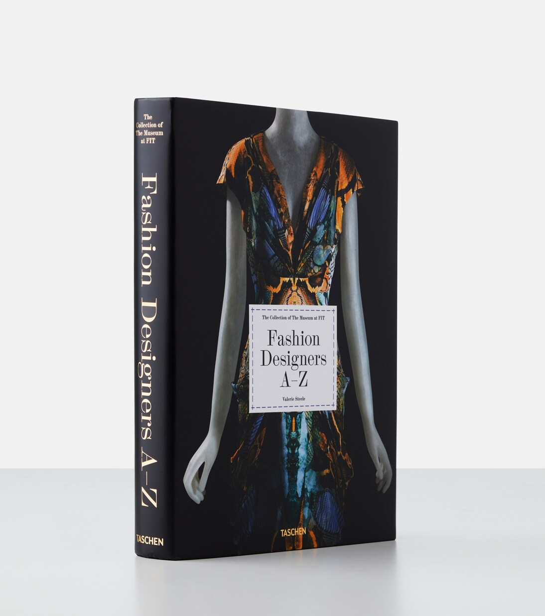 Fashion Designers A-Z (Updated Edition) book | Taschen