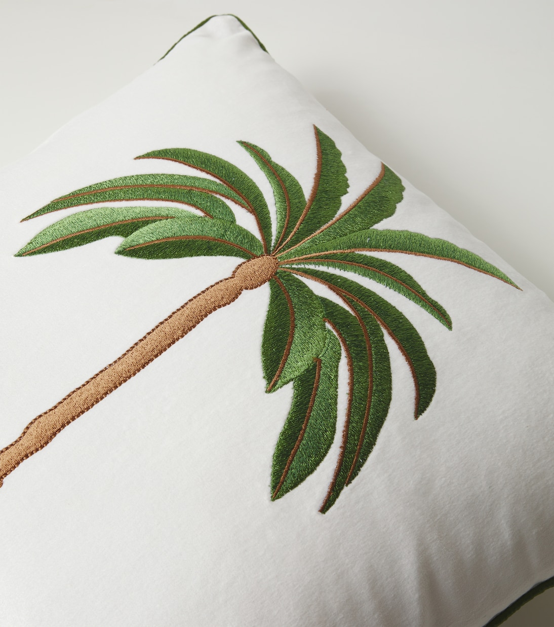 Embroidered cotton velvet cushion | Les-Ottomans