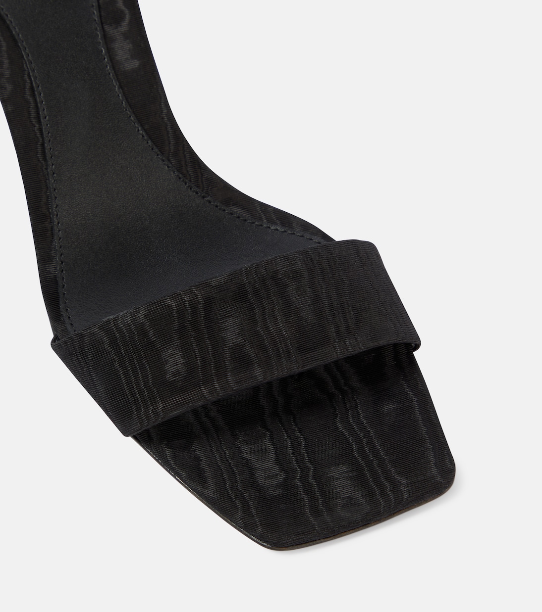 Pantoletten aus Moiré | Toteme