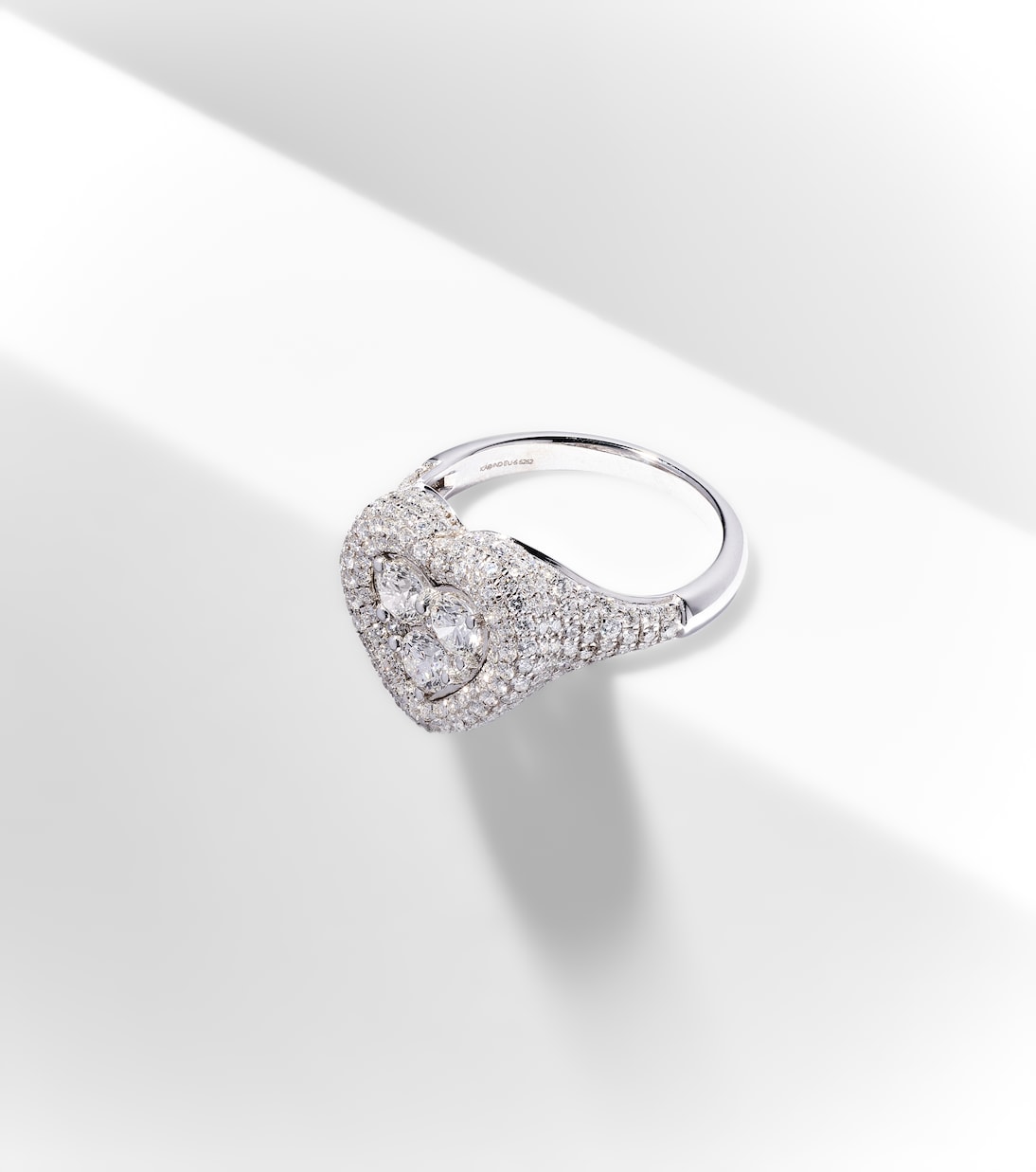 Manaal 18kt white gold pinky ring with diamonds | Kamyen