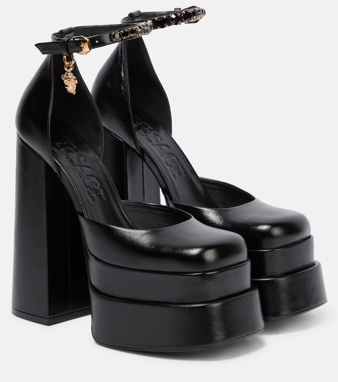 Plateau-Pumps Medusa Aevitas aus Lackleder | Versace
