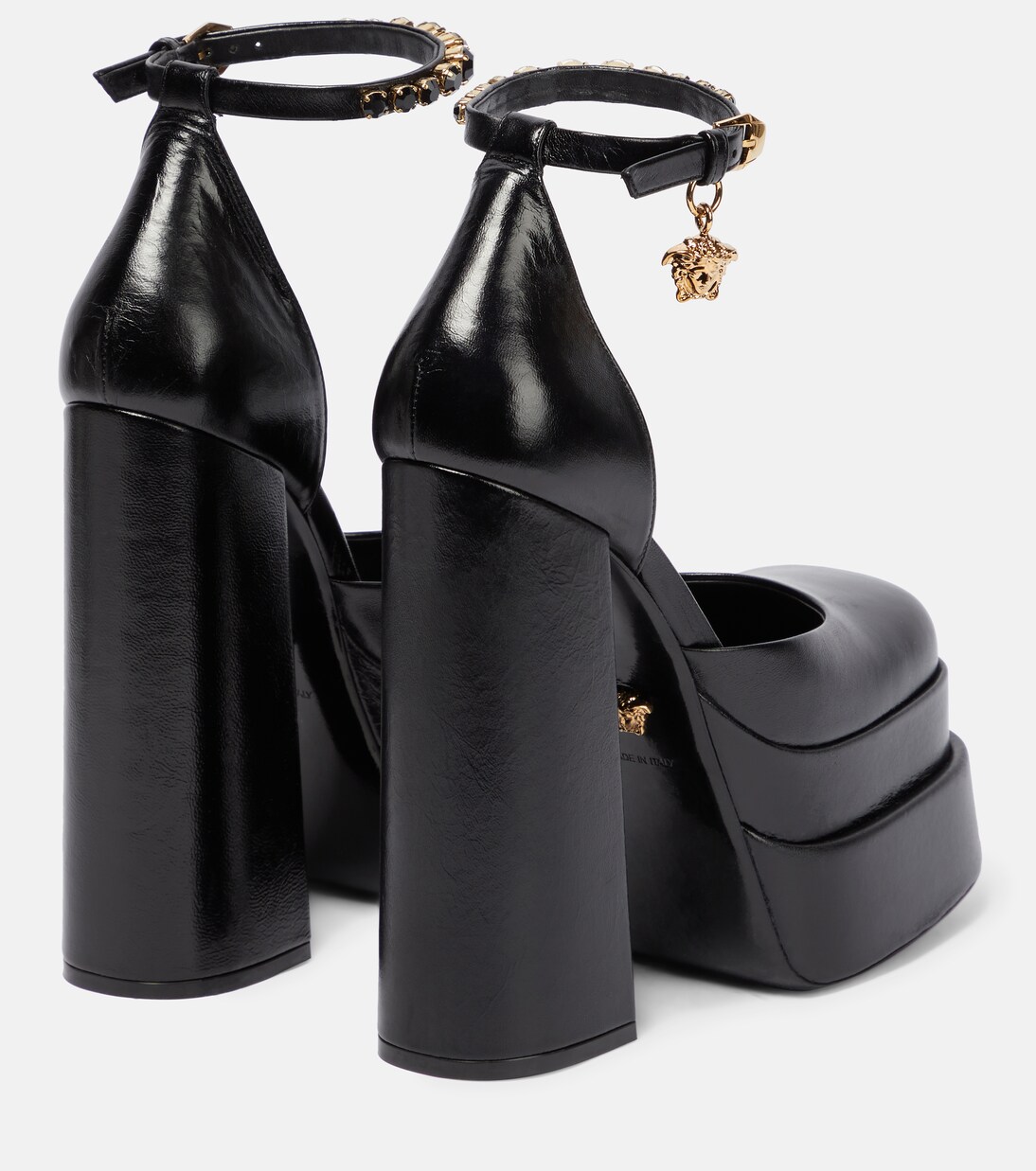 Plateau-Pumps Medusa Aevitas aus Lackleder | Versace