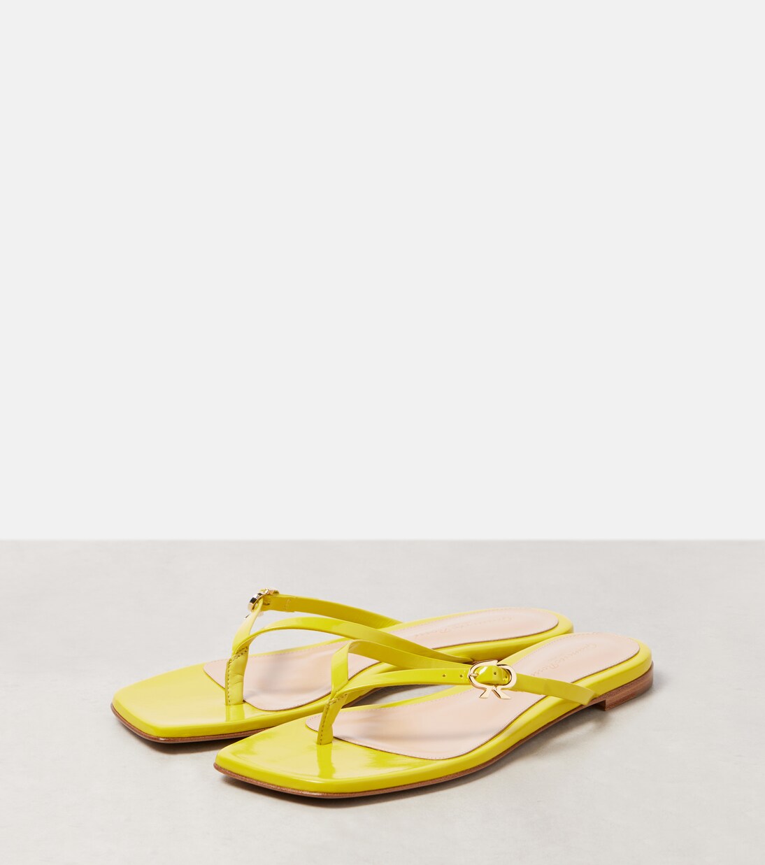 Ribbon patent leather thong sandals | Gianvito Rossi
