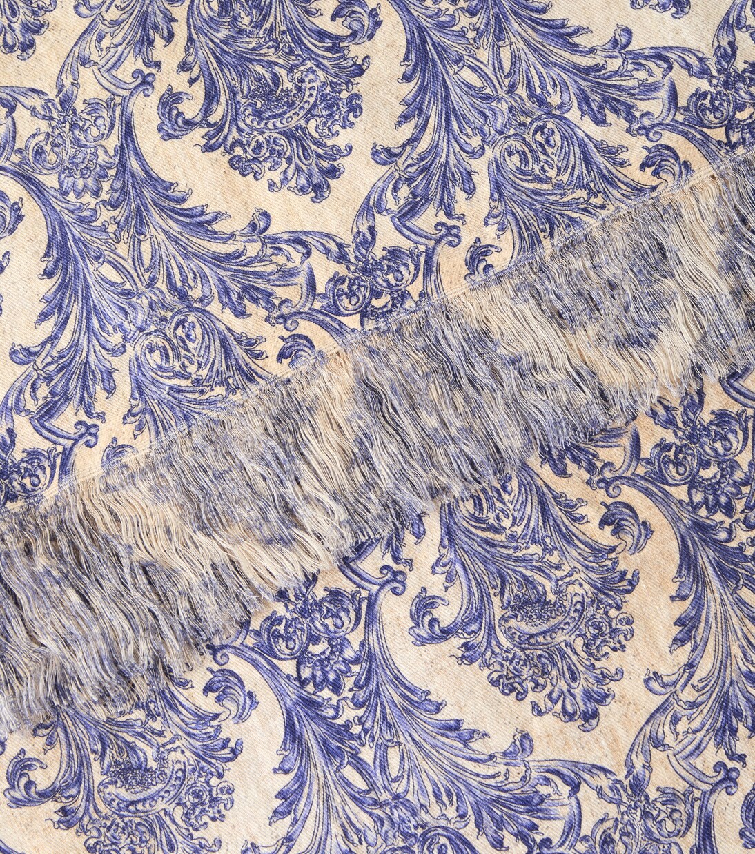 Tormento linen and cotton-blend tablecloth | The House of Lyria