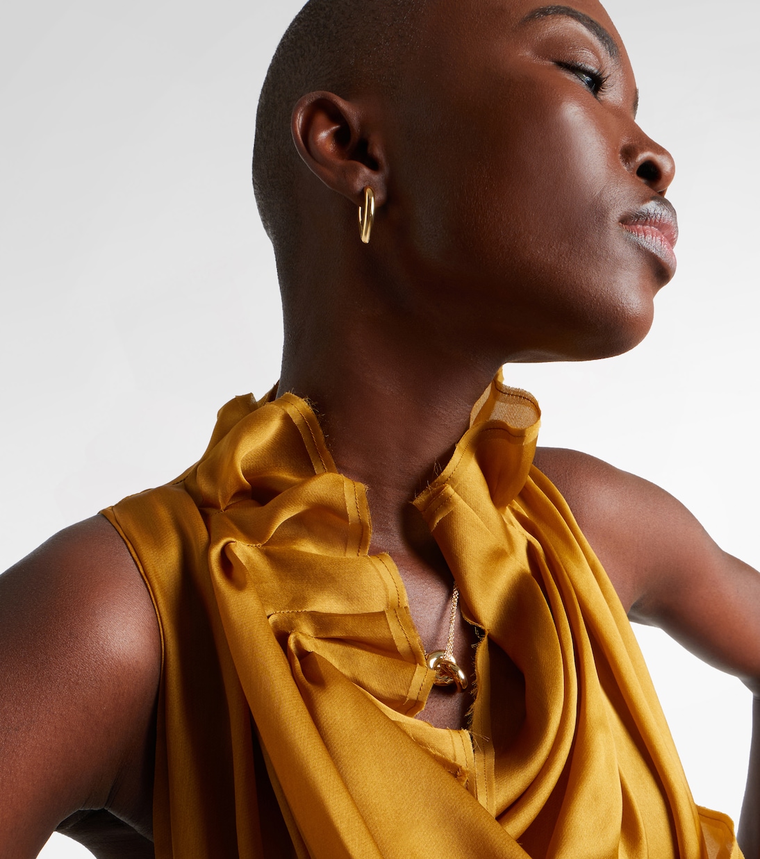 Drop Link Medium 18kt gold earrings | Engelbert