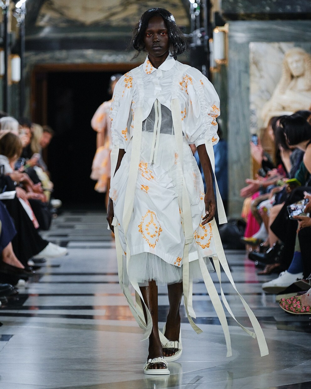 Verzierte Pantoletten aus Leder | Simone Rocha