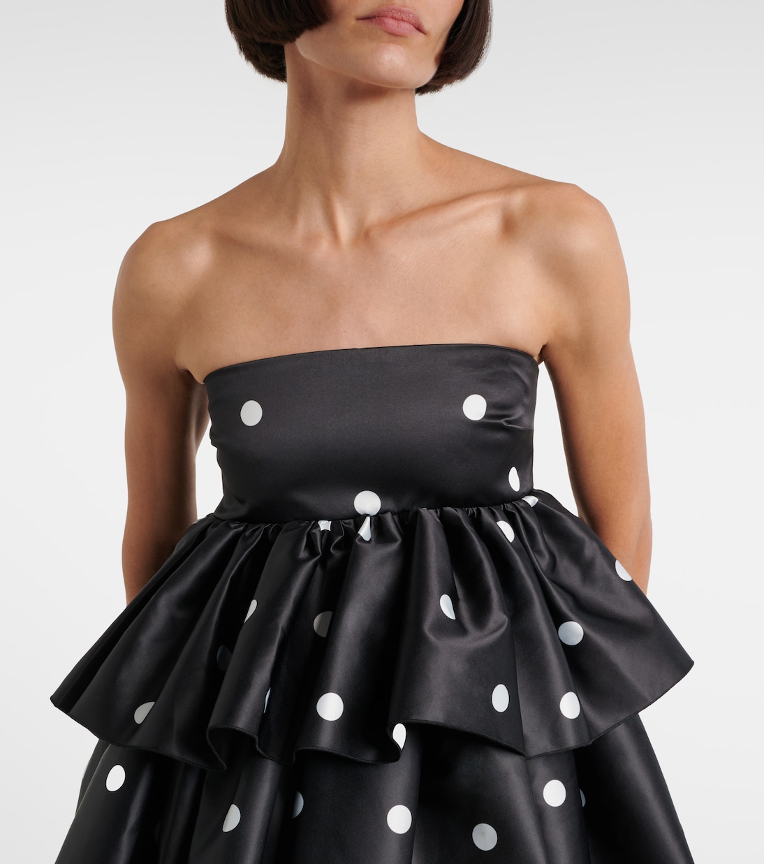 Robe en satin | Rotate