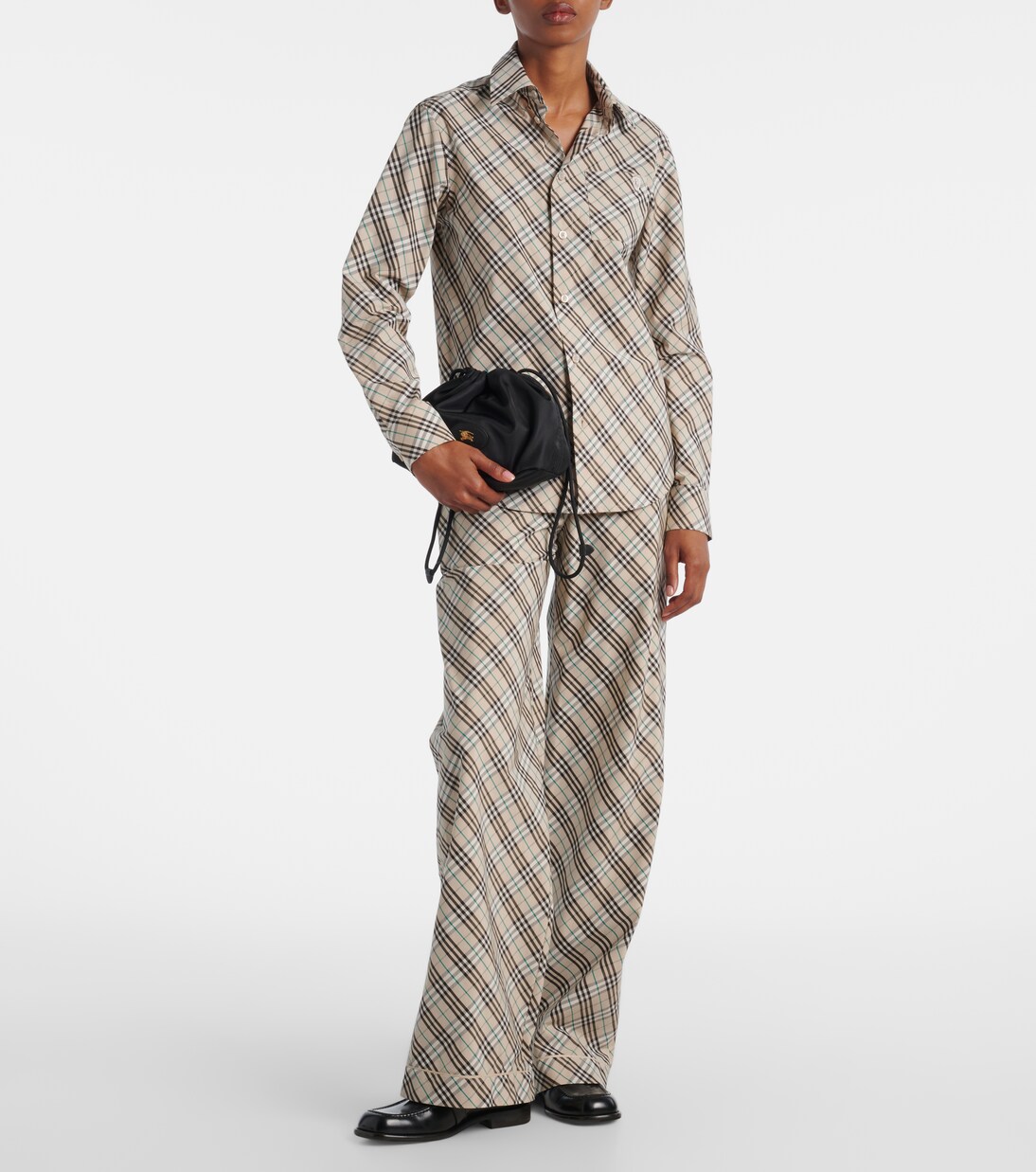 Reversible leather-trimmed pouch | Burberry