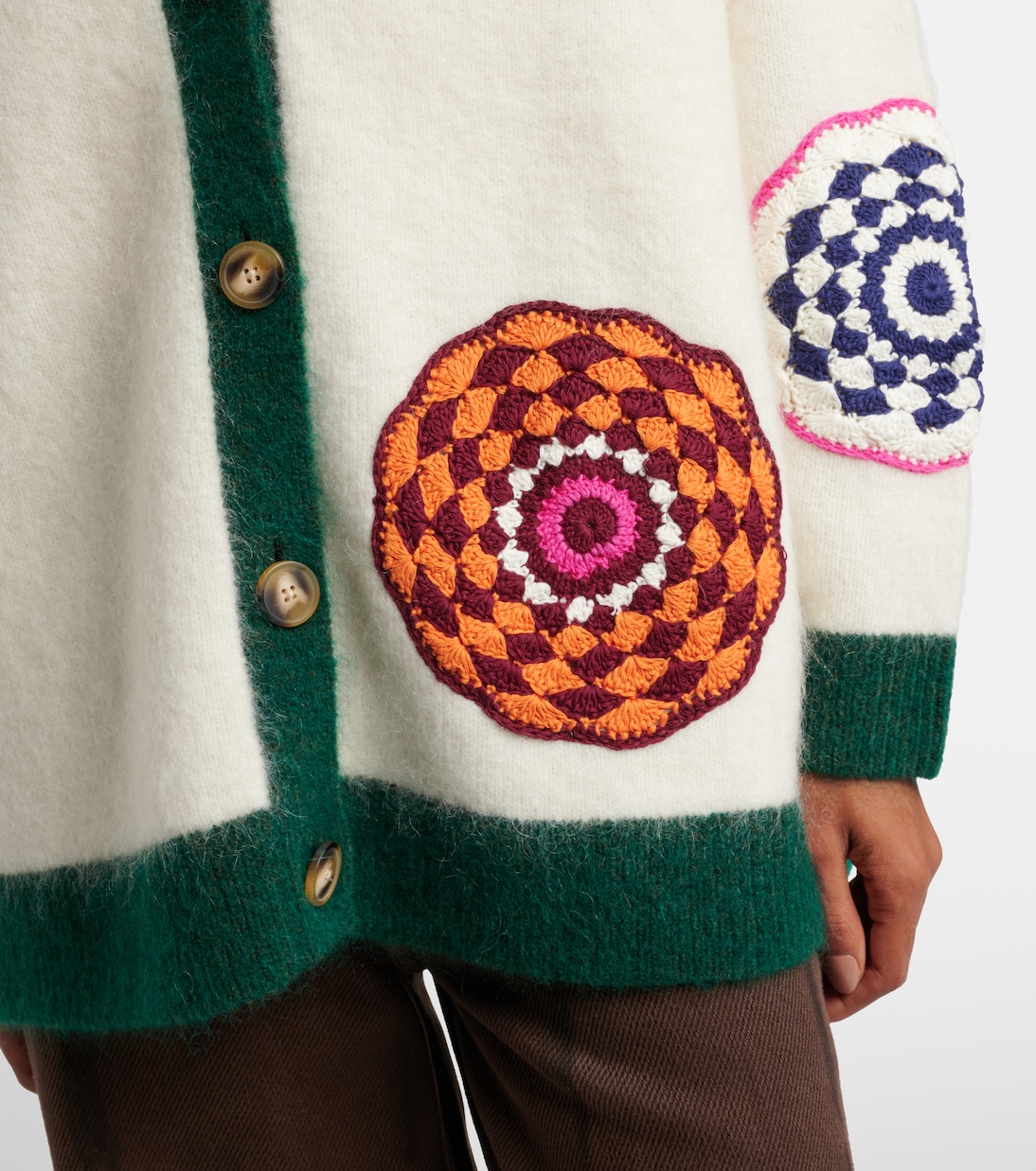 Cardigan mit Häkelstrick | Alémais