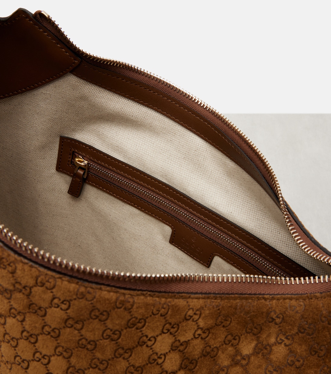 Bolso al hombro Gucci B Medium de ante | Gucci