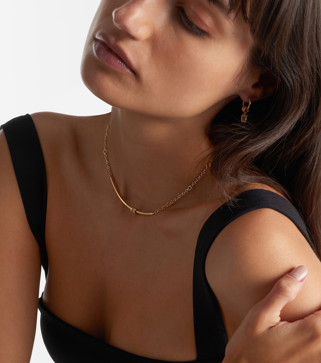 Gravity Arc 18kt gold necklace with diamonds | Spinelli Kilcollin