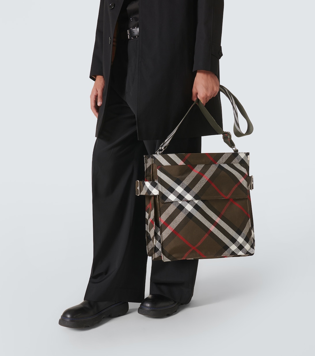 Burberry Check Medium tote bag | Burberry