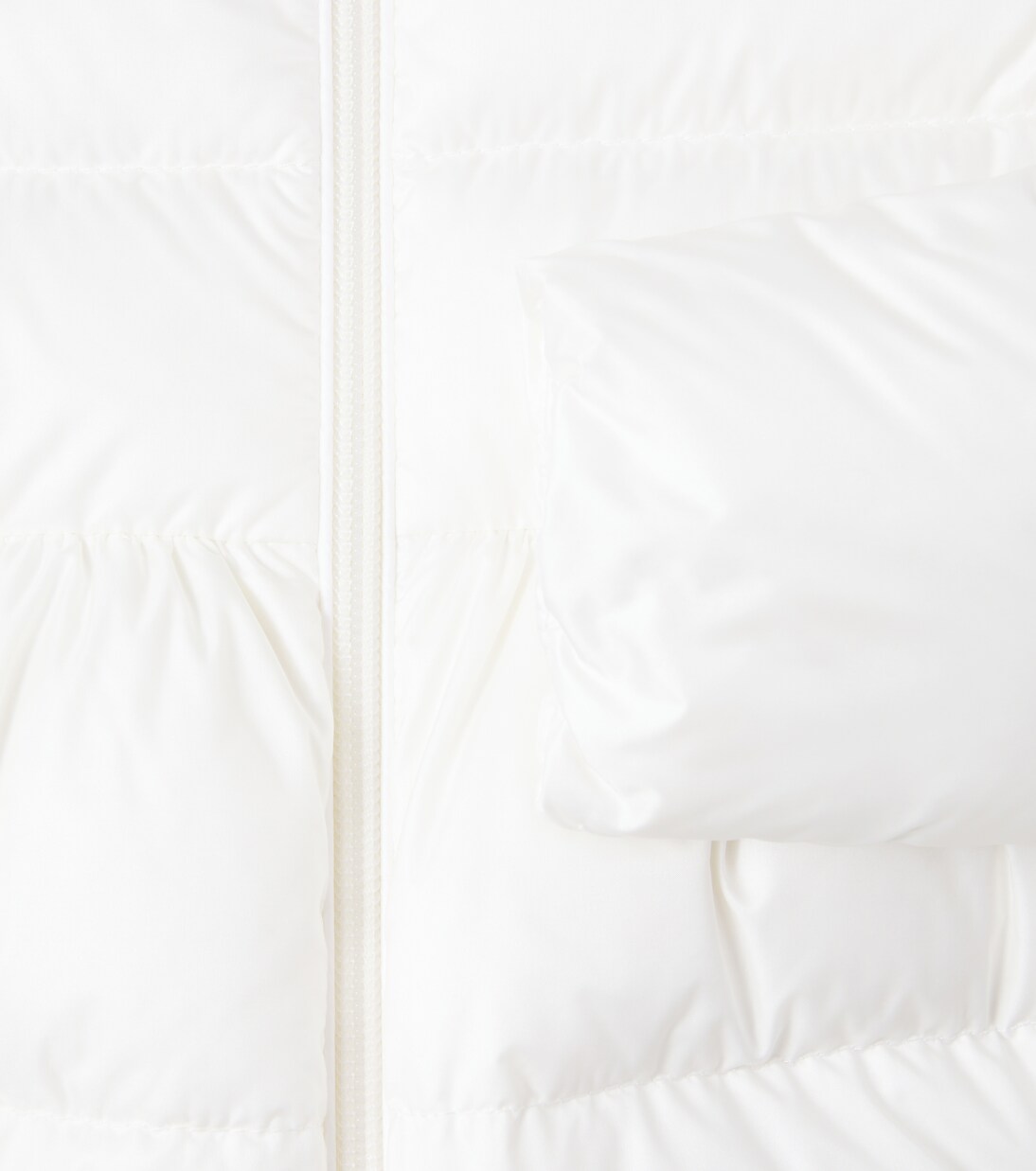 جاكيت لمولود جديد محشوة بريش الإوز Joelle | Moncler Enfant