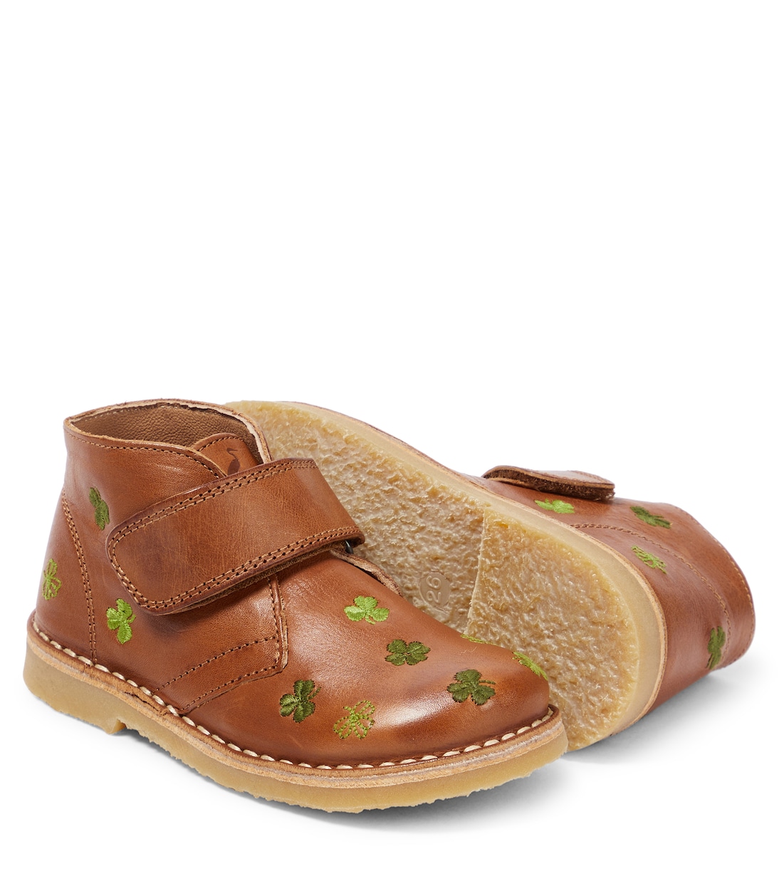 Embroidered leather boots | Petit Nord