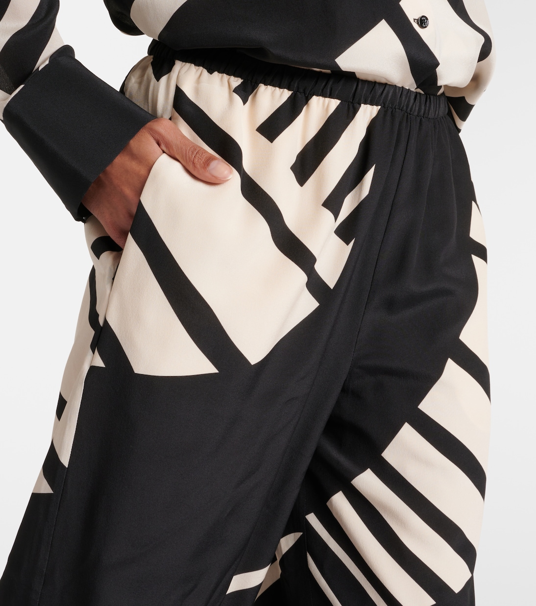 Pantalon ample Realisme en crêpe de soie | SIR