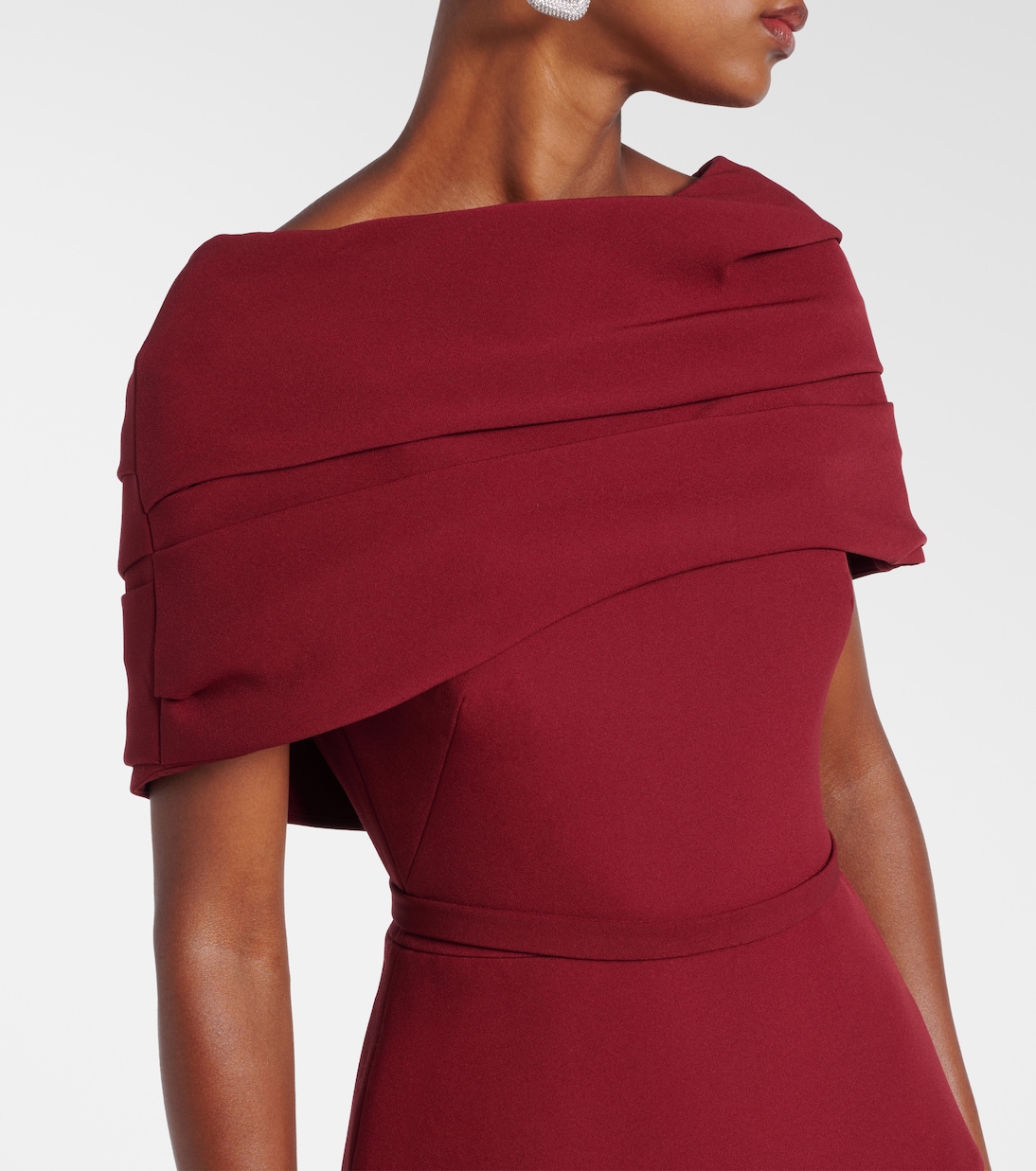 Loura绉纱长礼服 | Safiyaa