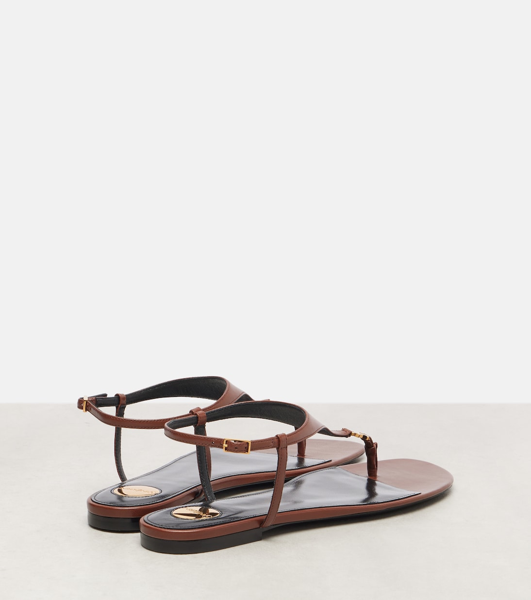 Cassandra leather thong sandals | Saint Laurent