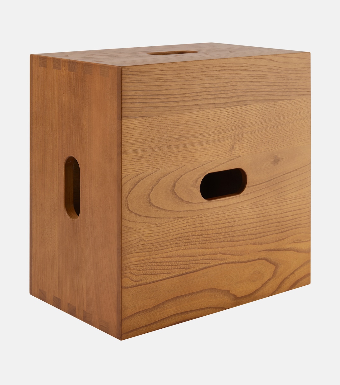 LC14 Cabanon chestnut stool by Le Corbusier | Cassina