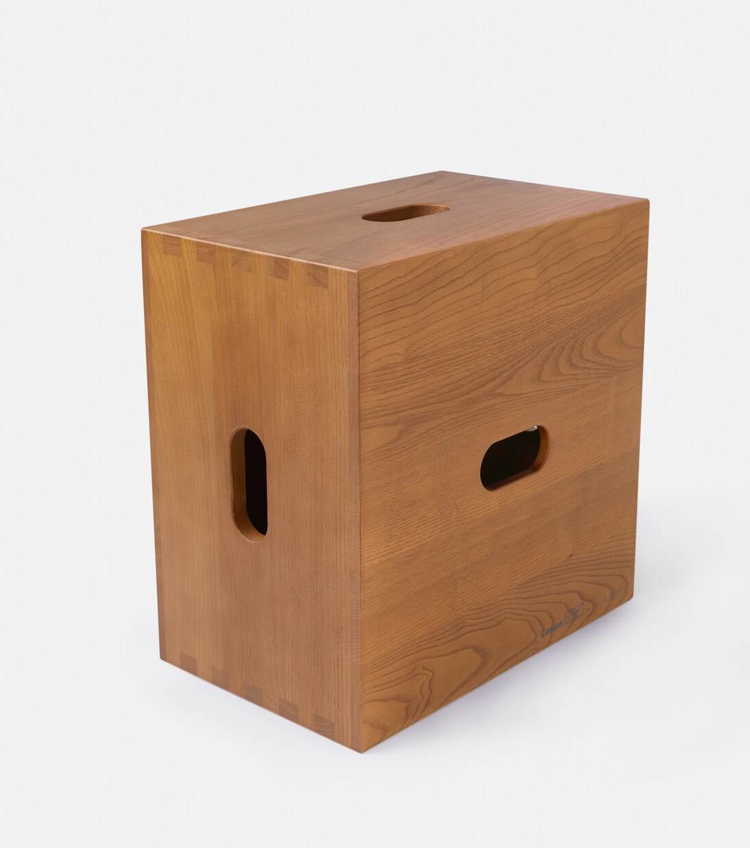 LC14 Cabanon chestnut stool by Le Corbusier | Cassina