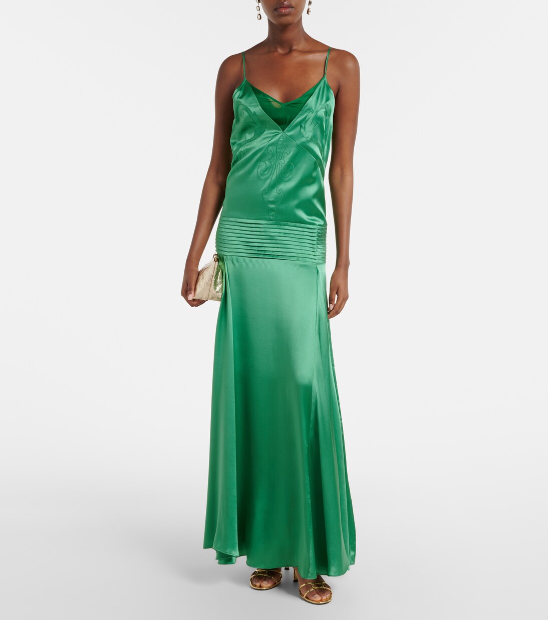 Embroidered pleated silk satin gown | Xu Zhi